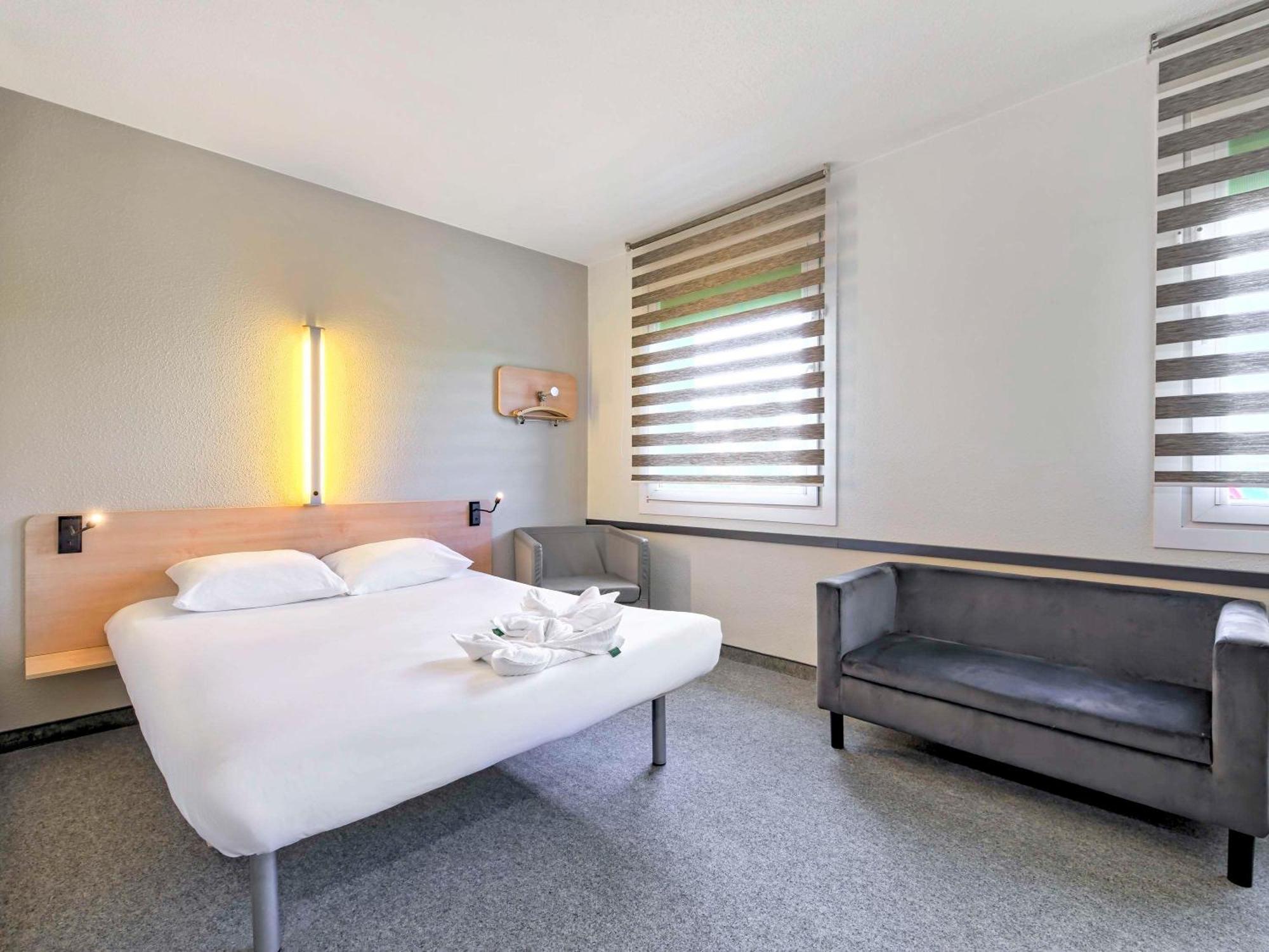 Ibis Budget Katowice Centrum Exterior foto